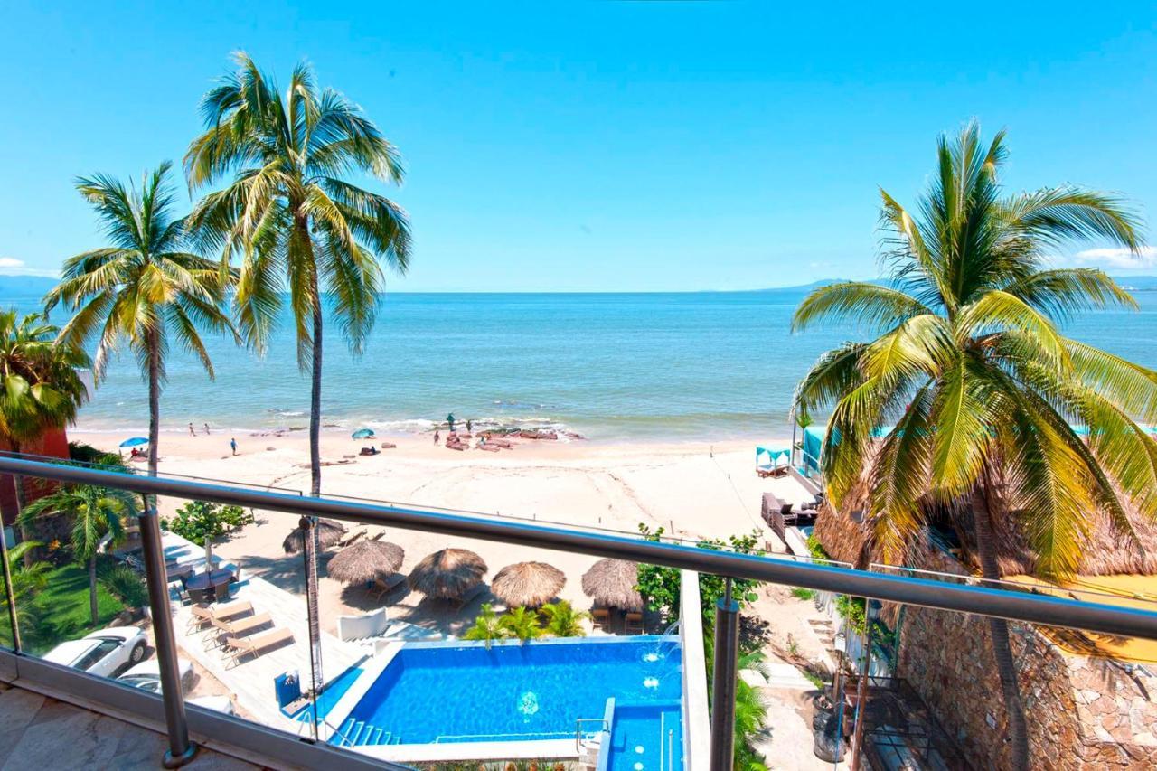 Four-Bedroom Suite private pool chef service