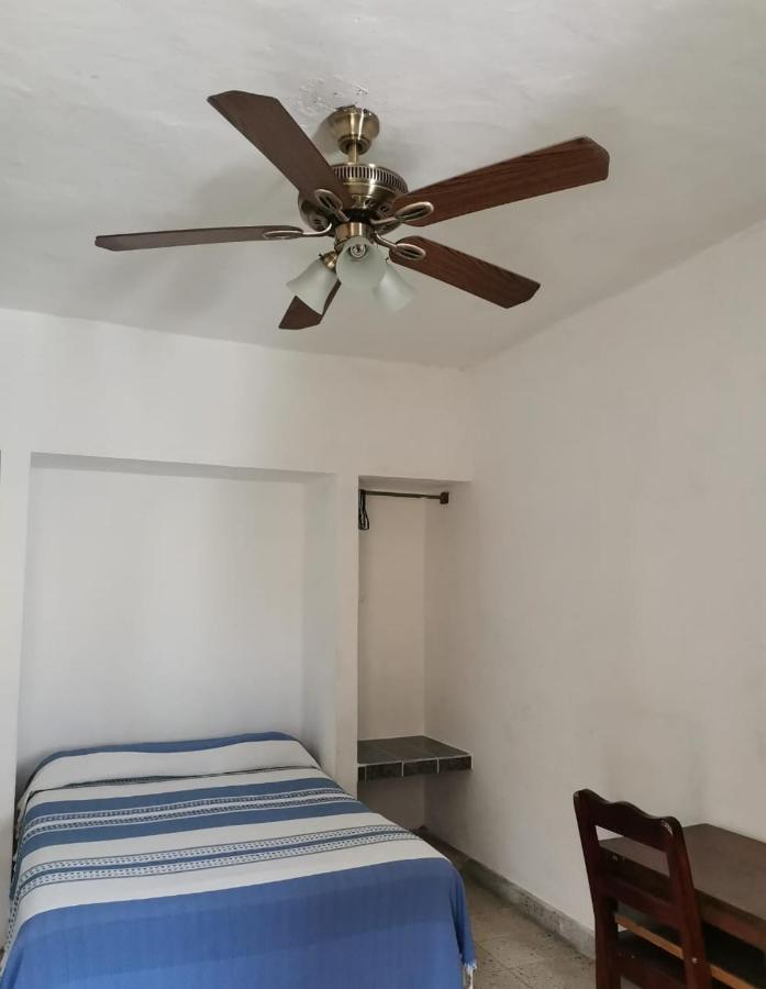Deluxe Room,1121816487:JPEG