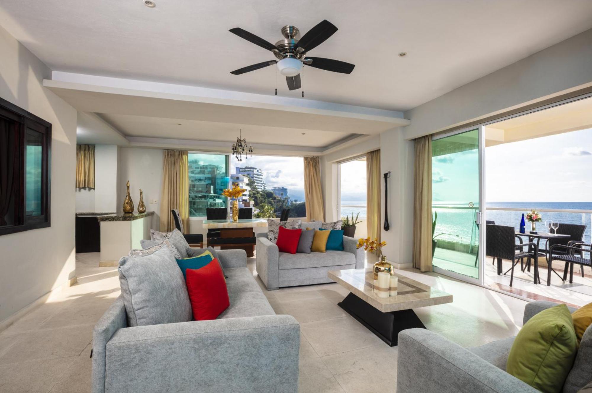 The Penthouse Paradise King + Queen Bed,1591235089:JPEG