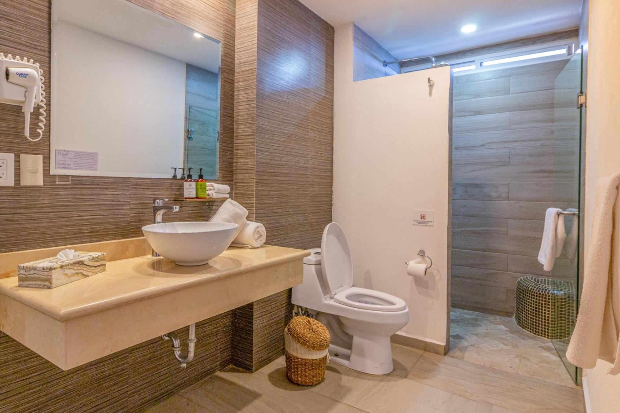 Exclusive Penthouse Casa Don Martin beachfront private plunge pool 2 bedroom 2 king beds