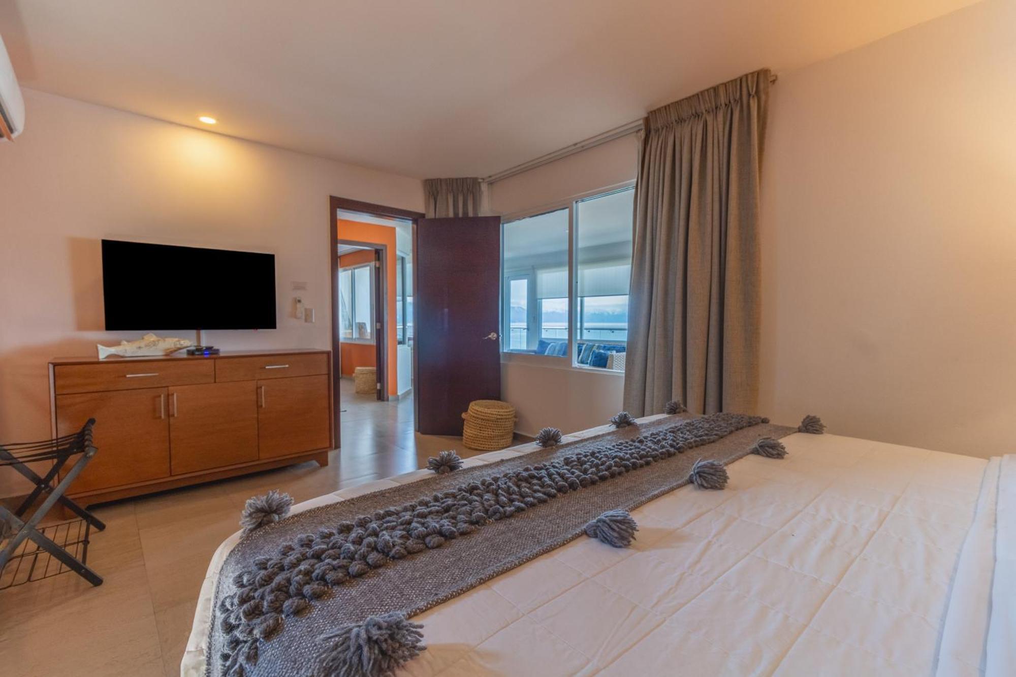 Exclusive Penthouse Casa Don Martin beachfront private plunge pool 2 bedroom 2 king beds