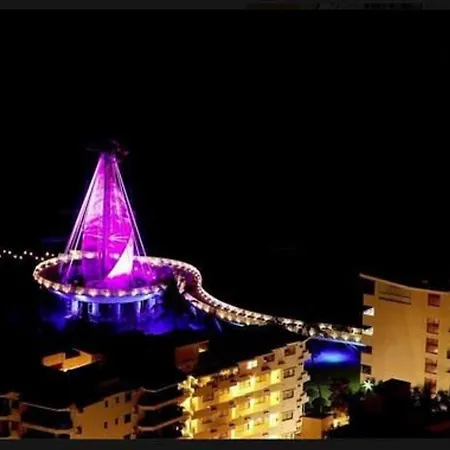 Emperador Vallarta Beachfront Hotel&Suites-2