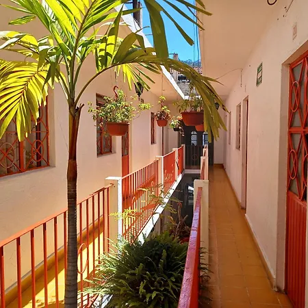 Hotel Ana Liz-2
