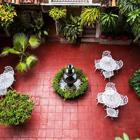 Hotel Posada De Roger - Near Los Muertos Beach-3