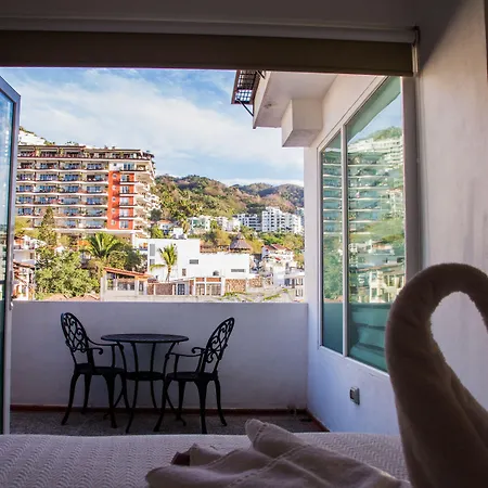 Hotel Andales On The Bay Suites-3