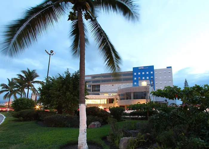 Hoteles en Puerto VallartaOne Aeropuerto