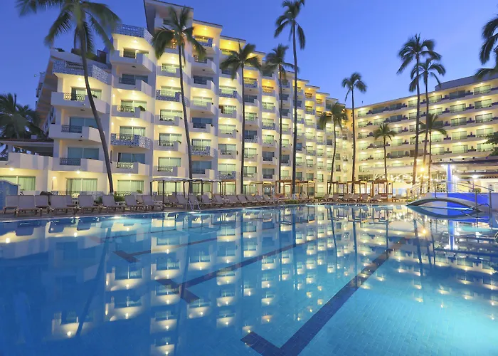 Hoteles en Puerto VallartaCrown Paradise Golden All Inclusive - Adults Only